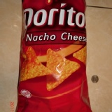 DORITOS 起司玉米片