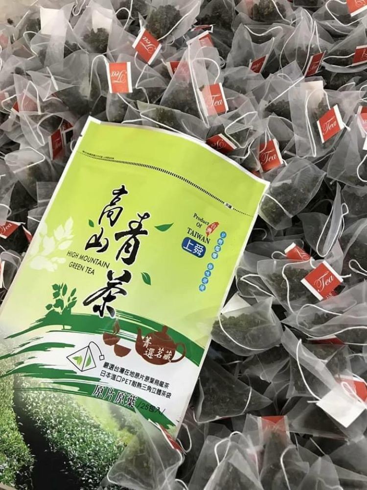 選茗識，最選台灣在地原片原葉烏龍茶，日本進口PET耐熱三角立體茶袋，原片原菜。