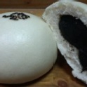 芝麻包 Steamed Sesame Bun