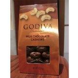 GODIVA 腰果牛奶巧克力豆禮物盒