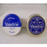 歐洲版 Vaseline 原味護唇膏