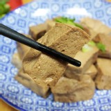 【毛彥人．秘釀甕滷味】百頁嫩豆腐/新鮮製作/退冰即食 特價：$40