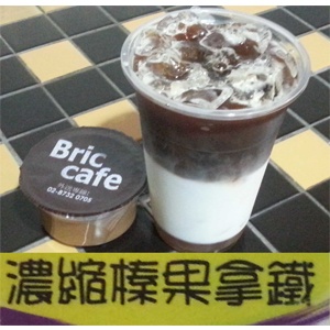 Bric 濃縮榛果拿鐵