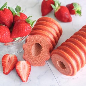免運!【亞典菓子工場】2條 草莓年輪蛋糕 160g/條