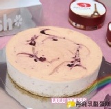 八吋【藍莓愛琴海】CheeseCake 重達1.1KG，不加麵粉不加奶油，口感細緻入口即化